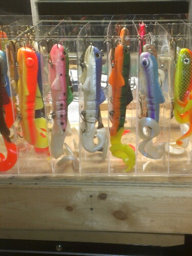 Click to expand / contract the width of this image