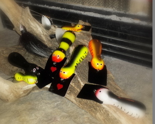 Click to expand / contract the width of this image