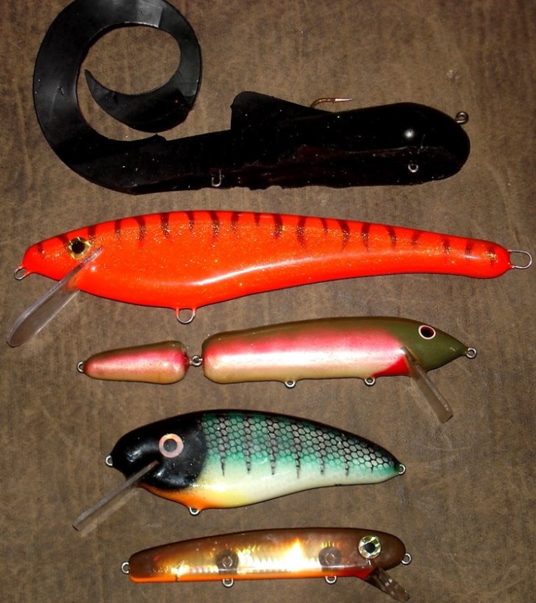 Click to expand / contract the width of this image