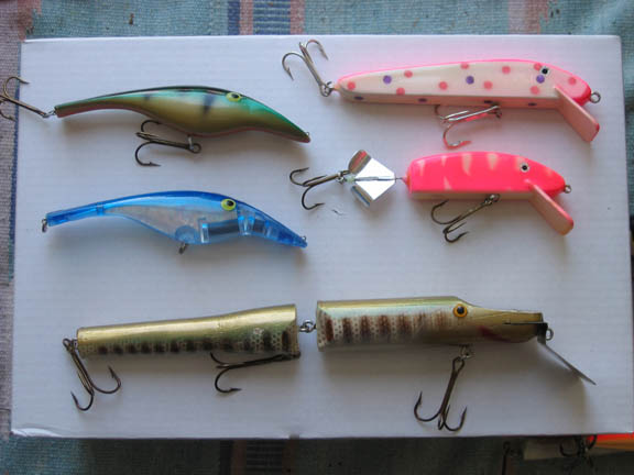 Click to expand / contract the width of this image