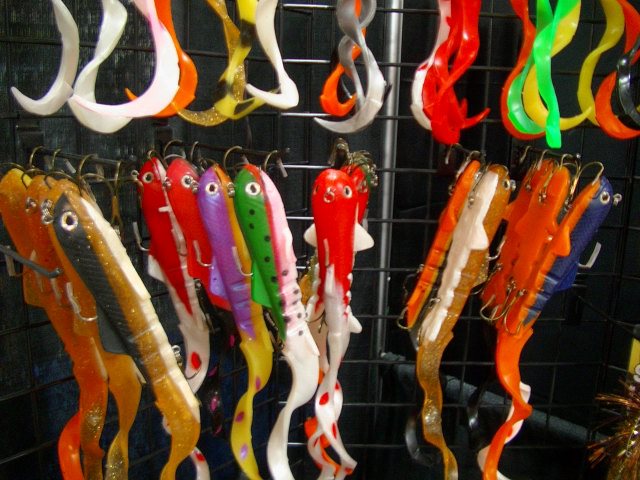 Click to expand / contract the width of this image