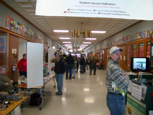 Click to expand / contract the width of this image