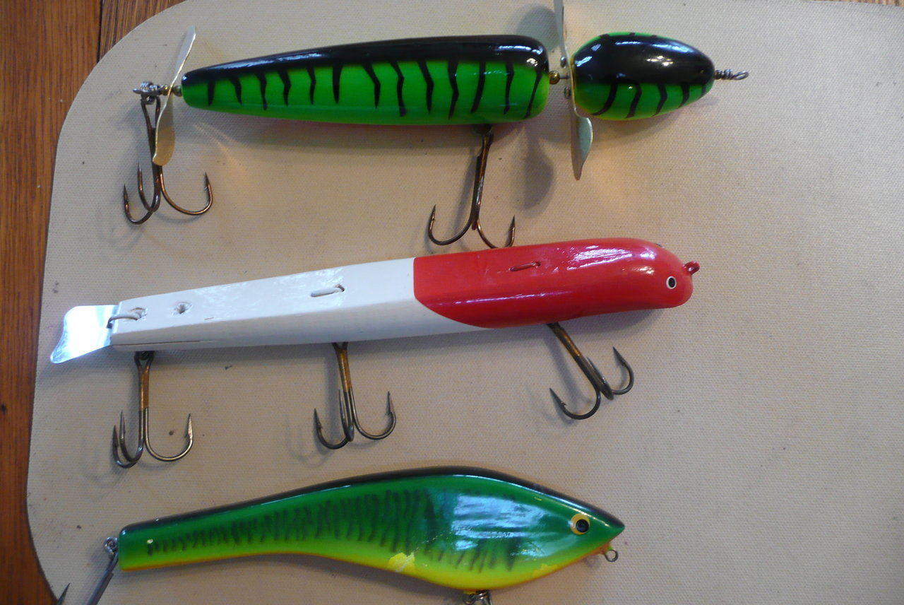 Click to expand / contract the width of this image