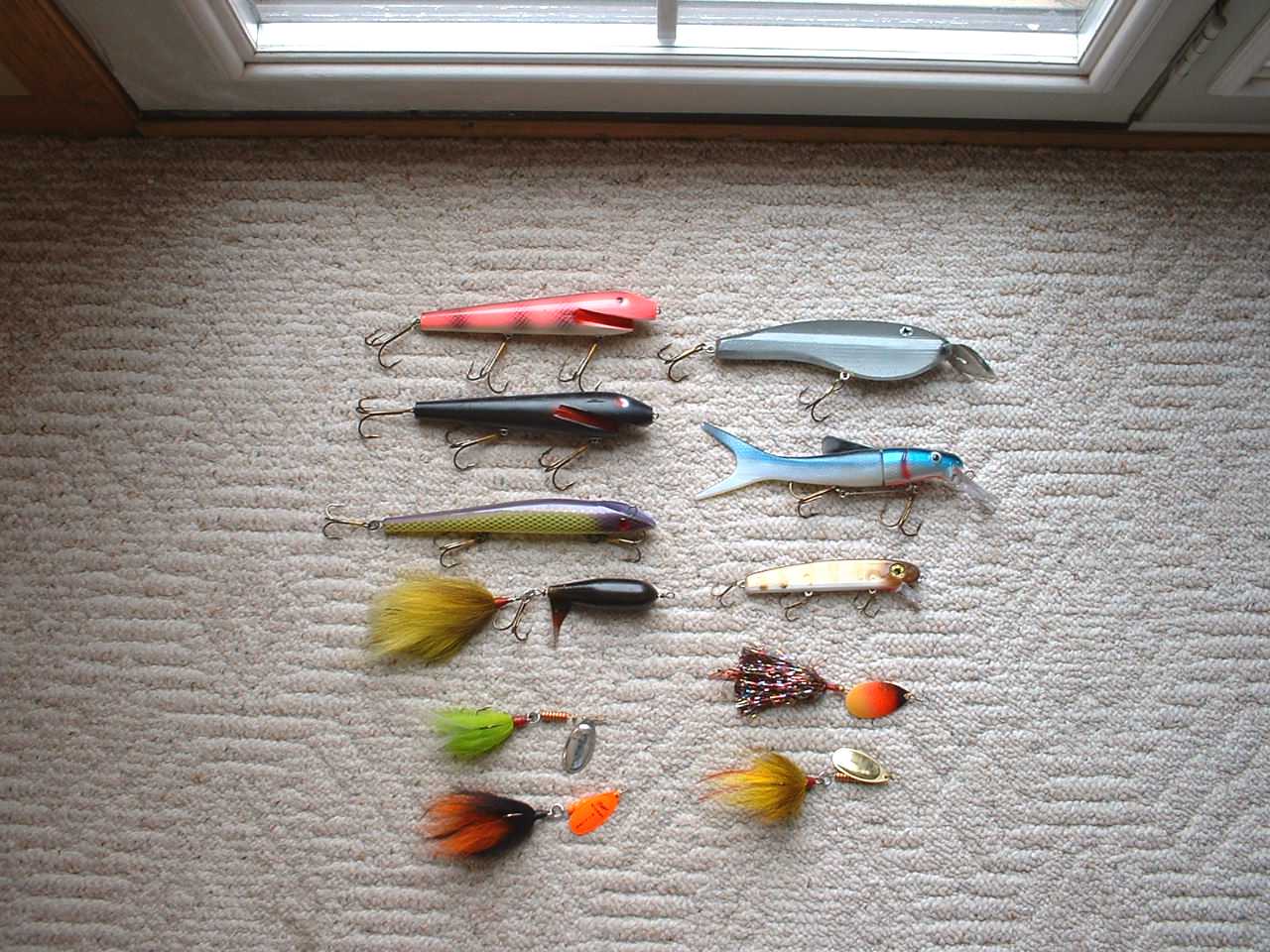 Click to expand / contract the width of this image