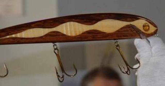 Click to expand / contract the width of this image