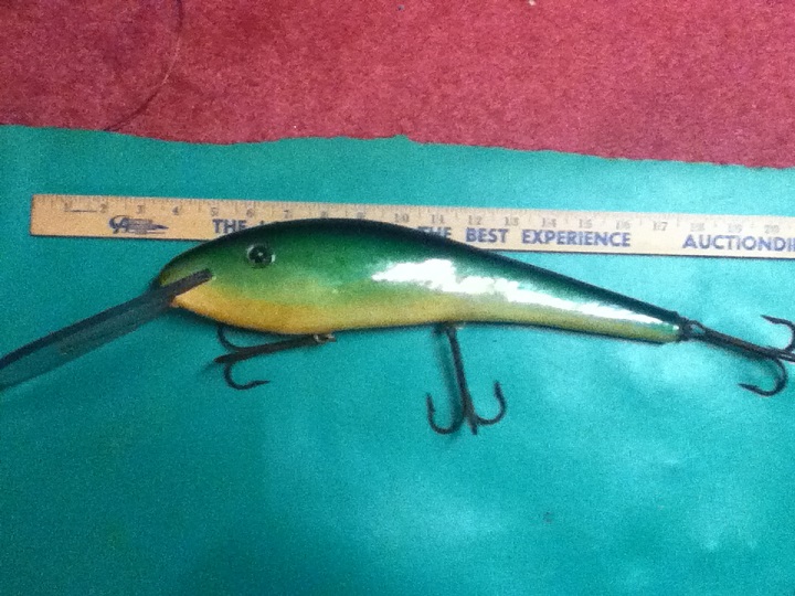 Click to expand / contract the width of this image