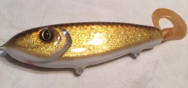 MuskieFIRST  Glitter gold walleye » Basement Baits and Custom