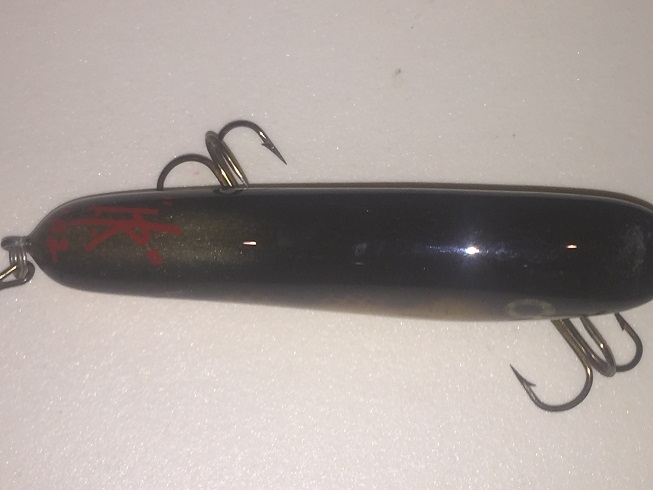 MuskieFIRST  6 Hughes River lures for sale - shaker, hughey