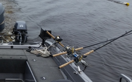 MuskieFIRST  Trolling Set Up - Rod Holders » Lures,Tackle, and Equipment »  Muskie Fishing