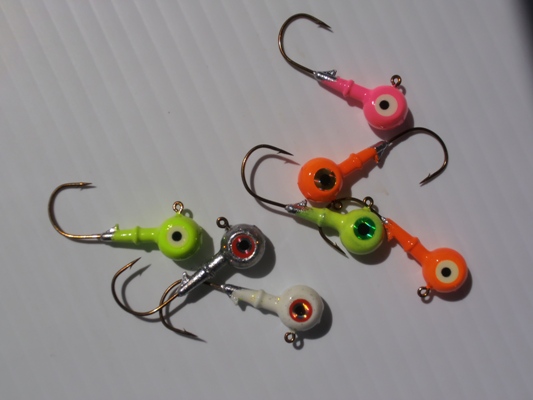 MuskieFIRST  Painting blades » Basement Baits and Custom Lure Painting »  More Muskie Fishing