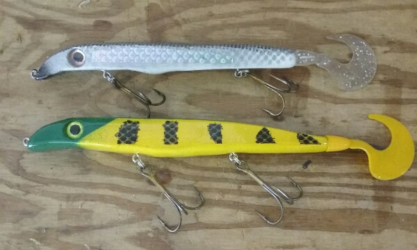 MuskieFIRST  putting the T in the hook » Basement Baits and Custom Lure  Painting » More Muskie Fishing