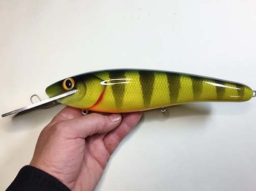 MuskieFIRST  Doing Foil Baits » Basement Baits and Custom Lure Painting »  More Muskie Fishing