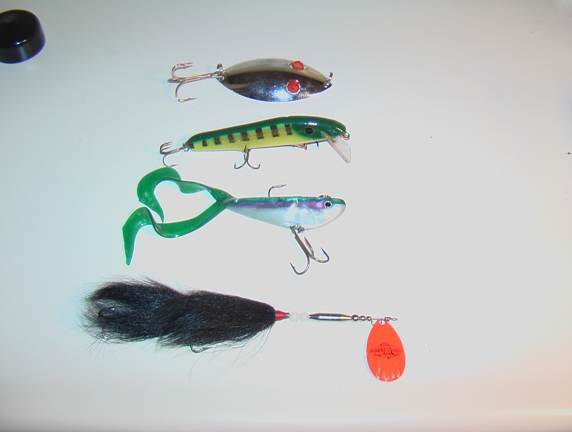 MuskieFIRST  Lure Lot for Sale with Customs » Buy , Sell, and