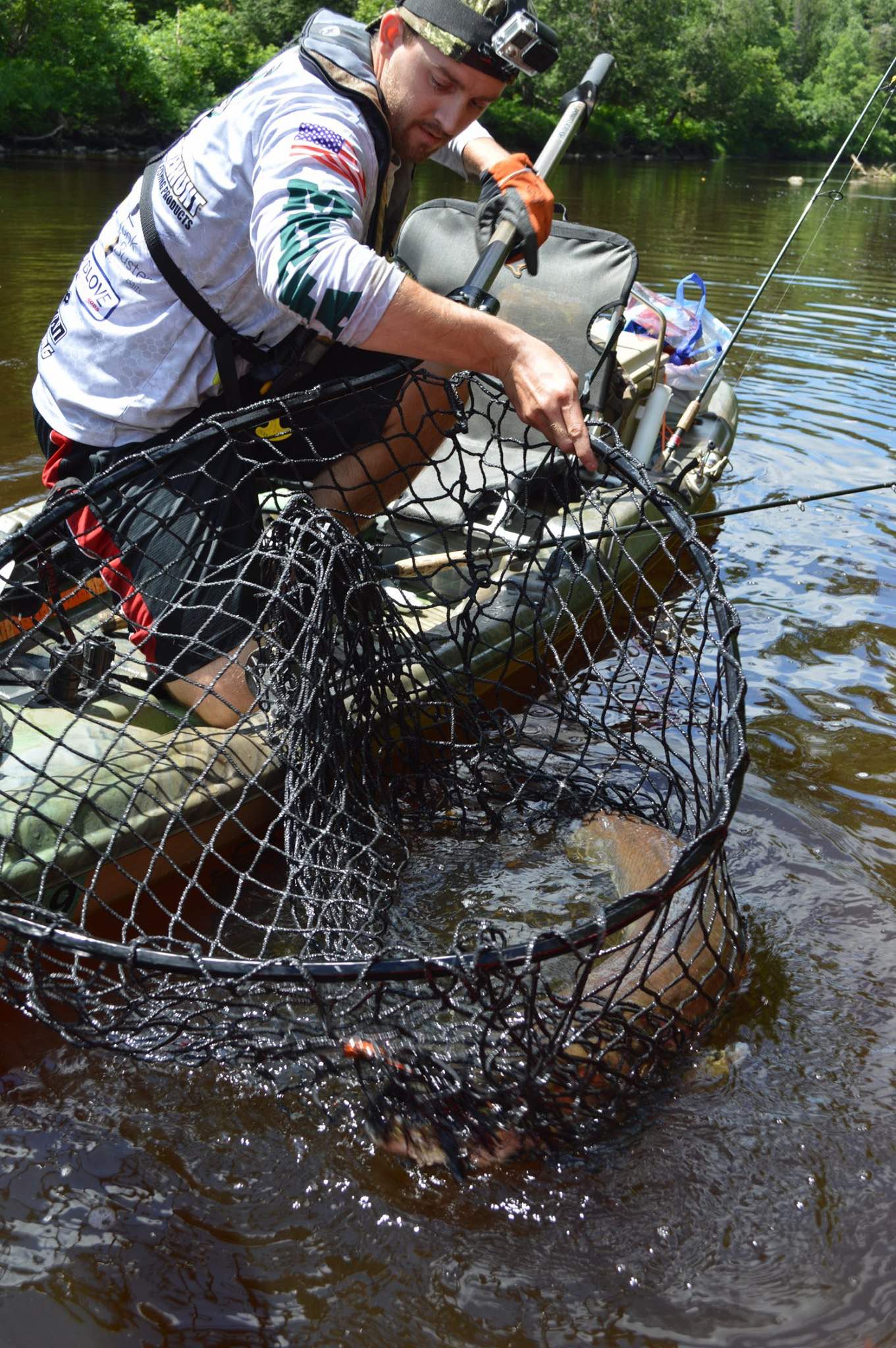 Big Musky Tangled In The Net! Now What? 