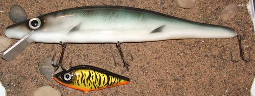 MuskieFIRST  BIG lures - 14 inch plus baits question » Basement Baits and  Custom Lure Painting » More Muskie Fishing