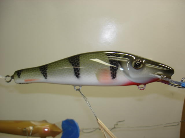 MuskieFIRST  Looking for painter that did walleye pattern Perchbait » Basement  Baits and Custom Lure Painting » More Muskie Fishing