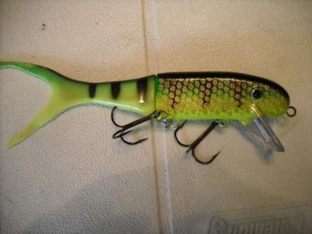 MuskieFIRST, bending big wire » Basement Baits and Custom Lure Painting »  More Muskie Fishing