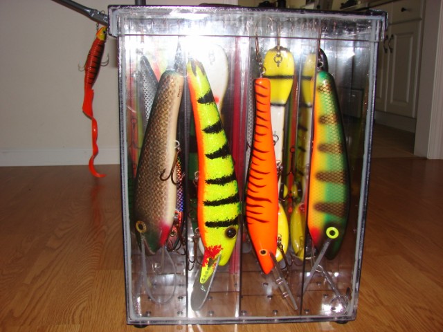 MuskieFIRST  tackle box for Dawgs/SuperD's » Lures,Tackle, and