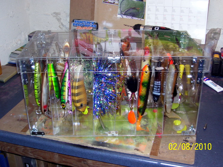 MuskieFIRST  Build your own tackle box? » Lures,Tackle, and Equipment »  Muskie Fishing