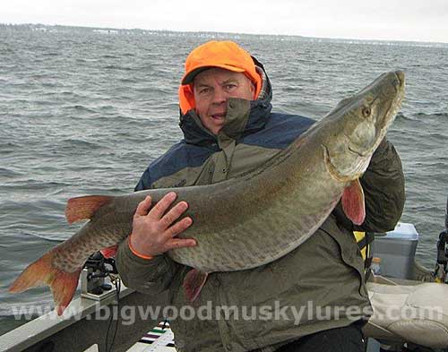 MuskieFIRST  Big Trolling Lures » Lures,Tackle, and Equipment » Muskie  Fishing