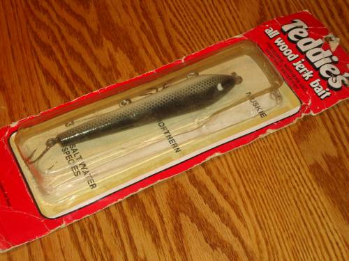 MuskieFIRST  Does anyone else collect older Musky Lures » Lures,Tackle,  and Equipment » Muskie Fishing