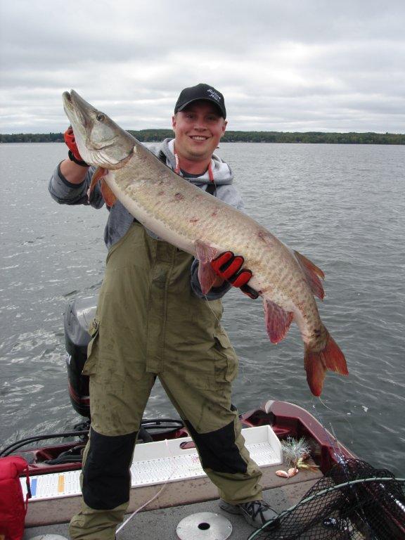 MuskieFIRST  How old is this St. Croix? » General Discussion » Muskie  Fishing