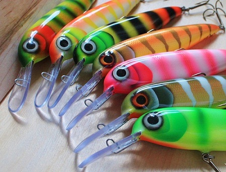 MuskieFIRST  Doing Foil Baits » Basement Baits and Custom Lure Painting »  More Muskie Fishing