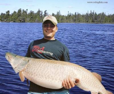 Wisconsin man reels in a fishing pole and a 47-inch musky