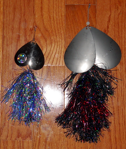 Bucktail musky lure - Double 8 Blade Bucktail - Shop Outdoor Gear