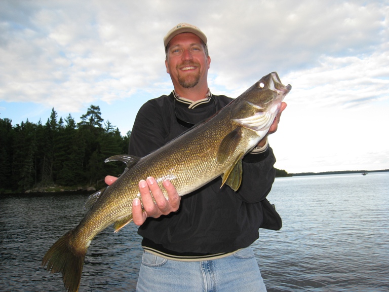 MuskieFIRST  Left or Right hand to the jaw? » General Discussion » Muskie  Fishing