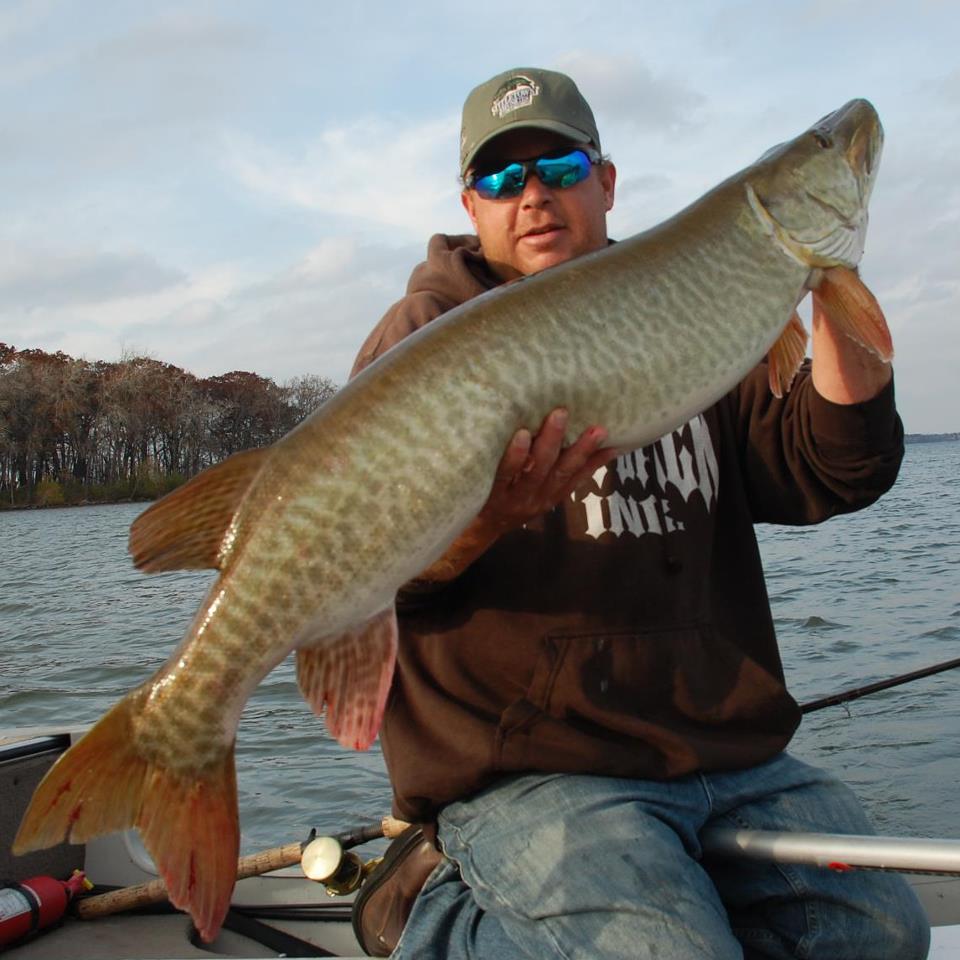 MuskieFIRST  Minnesota Law only allowing one rod! » General Discussion » Muskie  Fishing