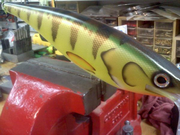 MuskieFIRST  jumbo perch mag shad » Basement Baits and Custom Lure Painting  » More Muskie Fishing
