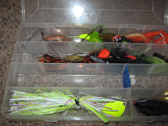 MuskieFIRST  Spinnerbaits Storage » Lures,Tackle, and Equipment » Muskie  Fishing