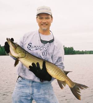 MuskieFIRST  Delong Killer Eels large and small » Buy , Sell, and Trade »  Muskie Fishing