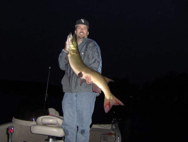 MuskieFIRST  Landing a musky.. boga grips » Lures,Tackle, and