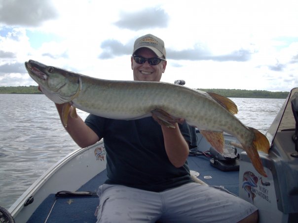 MuskieFIRST  Cowgirl Rod » Lures,Tackle, and Equipment » Muskie Fishing