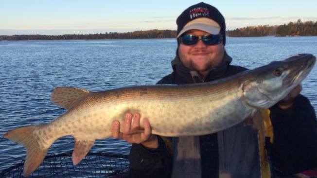 MuskieFIRST  If you could only have 3 setups? » Lures,Tackle, and